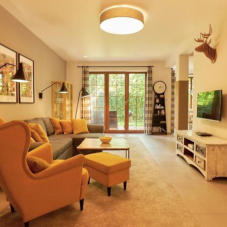 Seayou Yellow House Villa Rogowo  Exterior photo
