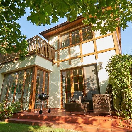 Seayou Yellow House Villa Rogowo  Exterior photo