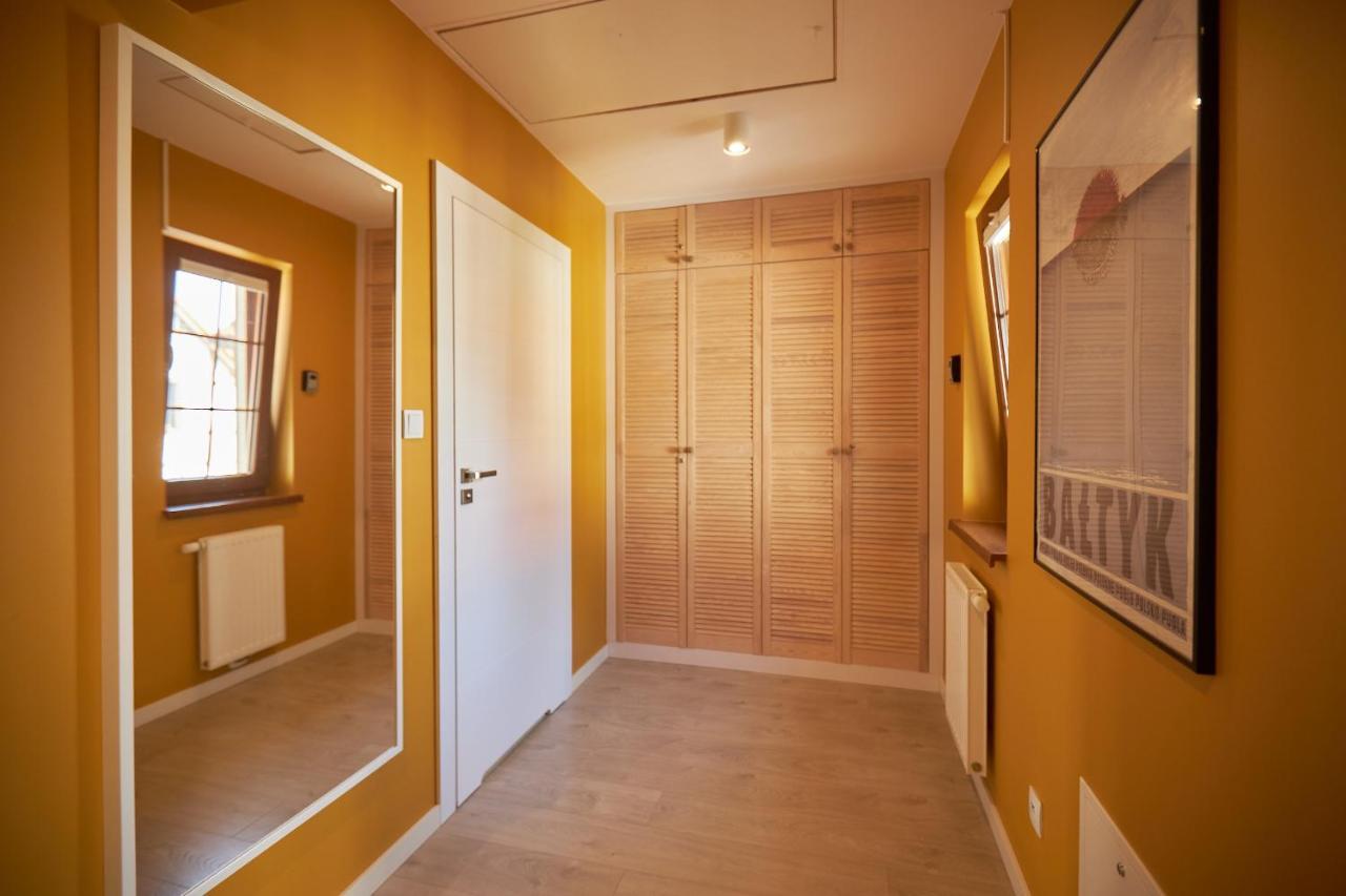Seayou Yellow House Villa Rogowo  Exterior photo