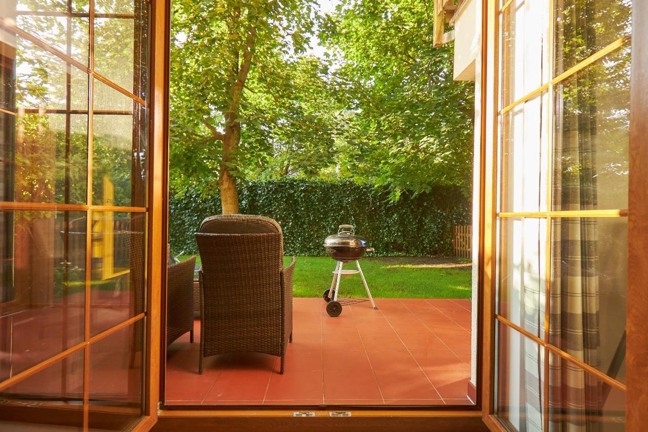 Seayou Yellow House Villa Rogowo  Exterior photo